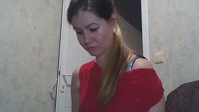 Eva Neon online show from 09.09.25