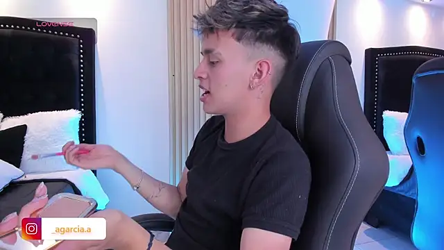 LiamWildx20 online show from 05.28.26