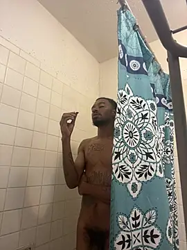 Snapshot of 9blk chatting on 04.01.26 9blk online show from 04.01.26