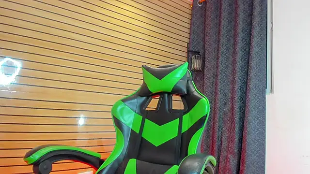 317894 online show from 04.09.26