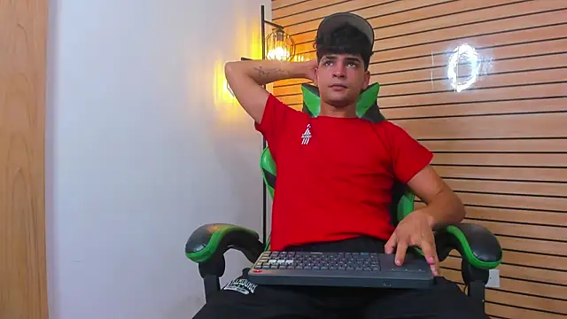 317894 online show from 04.12.26