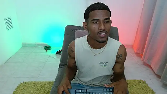 Snapshot of josua_smith chatting on 11.24.25 josua smith online show from 11.24.25