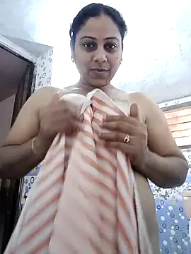 JENNIFERtamil online show from 04.01.26