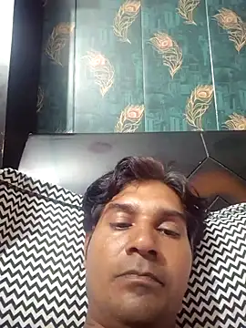 Snapshot of johnny8731 chatting on 10.19.25 johnny8731 online show from 10.19.25