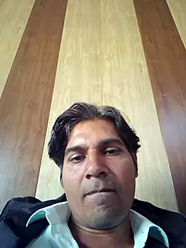 Snapshot of johnny8731 chatting on 11.09.25 johnny8731 online show from 11.09.25