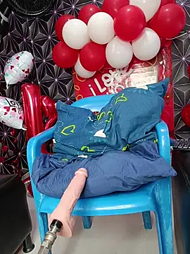 Megann 9 online show from 02.13.26