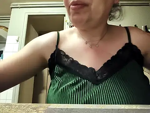 mimi19820 online show from 04.19.26