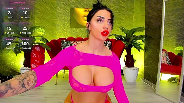 IzabelaTessa online show from 03.18.26