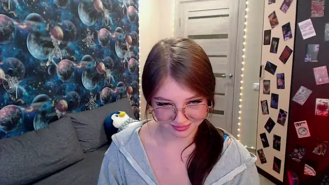 GinnyBlacky online show from 10.08.25