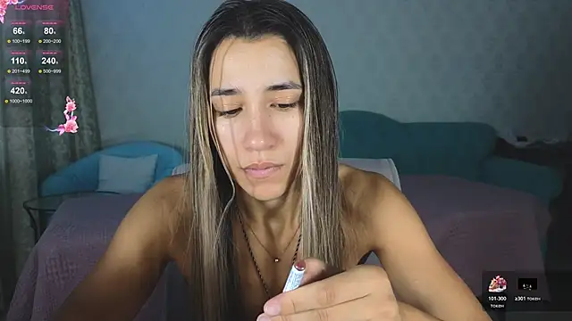 hot ass 18 online show from 02.19.26