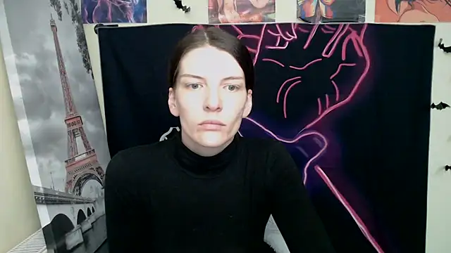 Snapshot of VanessaRey_ chatting on 03.18.25 VanessaRey  online show from 03.18.25