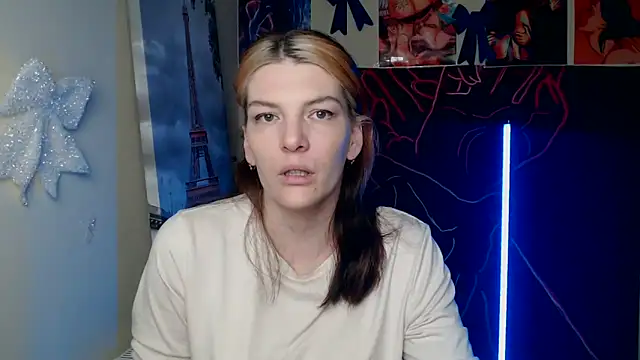 VanessaRey  online show from 03.13.26