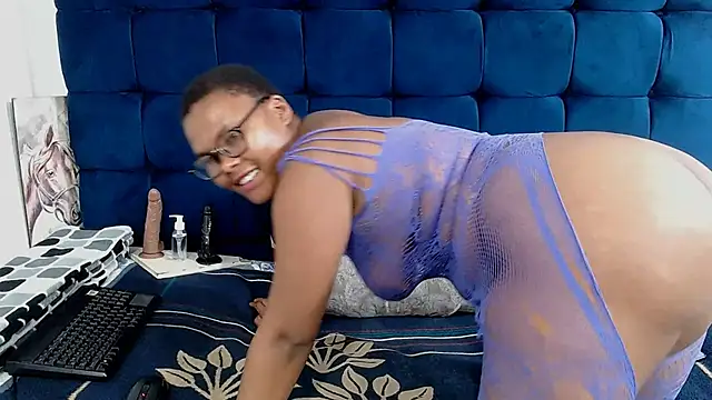 AriesCake online show from 03.28.26