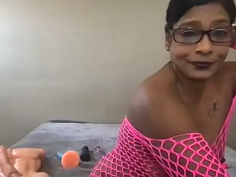 Snapshot of indianrose09 chatting on 02.13.26 indianrose09 online show from 02.13.26