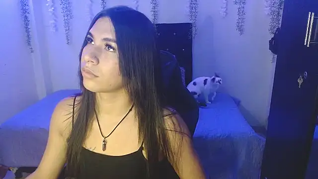 Snapshot of Lyaa_Cute chatting on 02.11.26 Lyaa Cute online show from 02.11.26