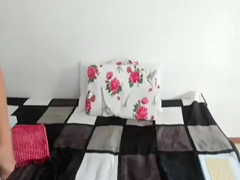 DulceXmile online show from 10.16.25