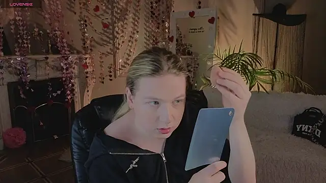 Jes Solar online show from 02.24.26