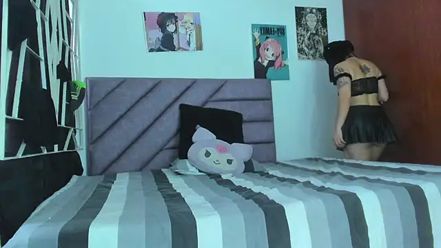 Snapshot of KARINNA__RAVEN chatting on 02.12.26 KARINNA RAVEN online show from 02.12.26