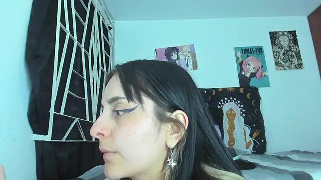 Snapshot of KARINNA__RAVEN chatting on 02.22.26 KARINNA RAVEN online show from 02.22.26