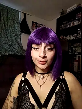 Snapshot of KARINNA__RAVEN chatting on 02.27.26 KARINNA RAVEN online show from 02.27.26