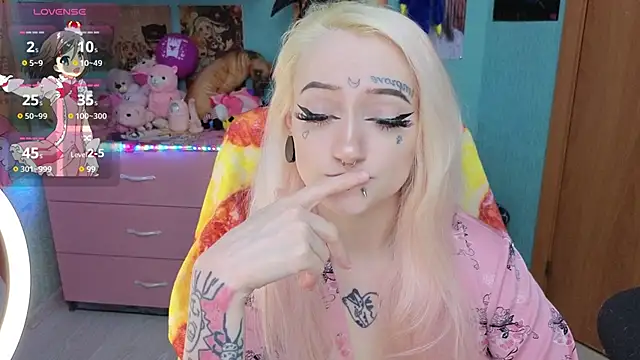 Snapshot of Manuela_unicorn chatting on 02.17.26 Manuela unicorn online show from 02.17.26