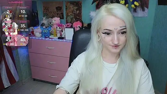 Snapshot of Manuela_unicorn chatting on 06.16.26 Manuela unicorn online show from 06.16.26