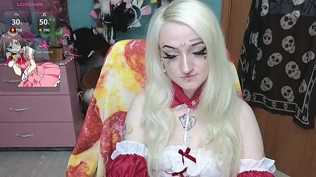 Snapshot of Manuela_unicorn chatting on 08.04.26 Manuela unicorn online show from 08.04.26