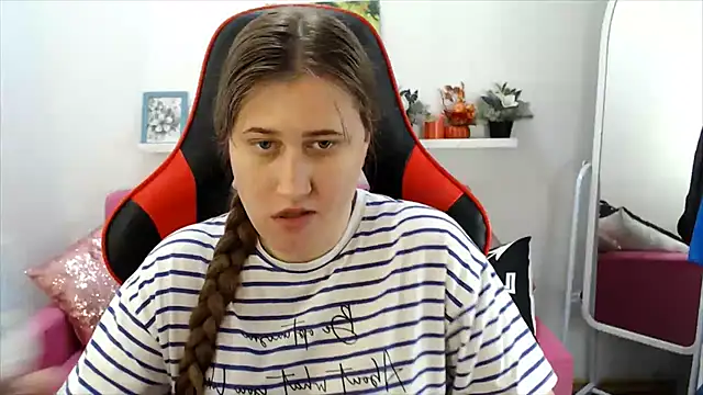 Lucky Lana online show from 07.21.26