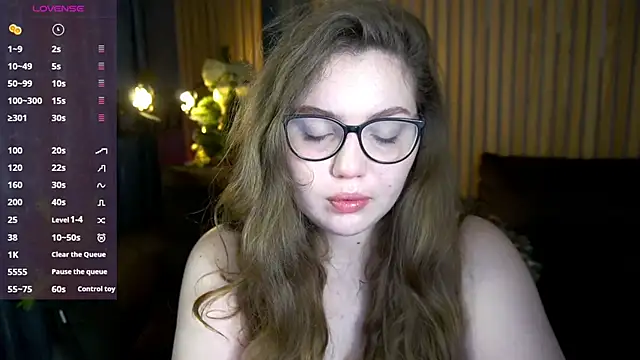 LuxSopphia online show from 01.16.26