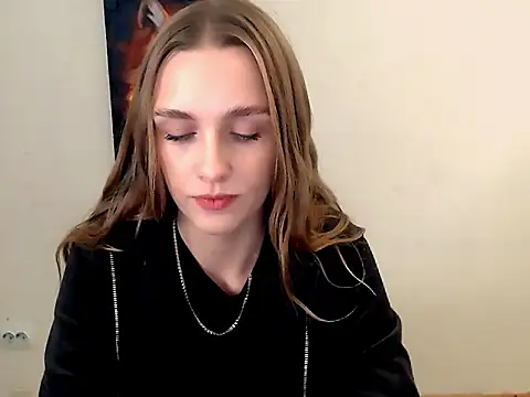 Doll Angelina online show from 10.11.25