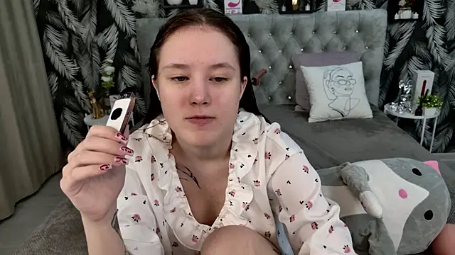 Snapshot of CarolineTenders chatting on 01.18.26 CarolineTenders online show from 01.18.26