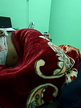 Snapshot of eliza_shazadi07 chatting on 03.18.25 eliza shazadi07 online show from 03.18.25