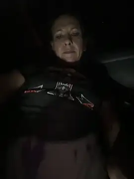 Lilbeezie81 online show from 03.02.26