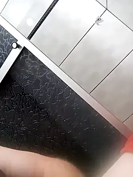 Snapshot of DrShocks chatting on 03.27.26 DrShocks online show from 03.27.26