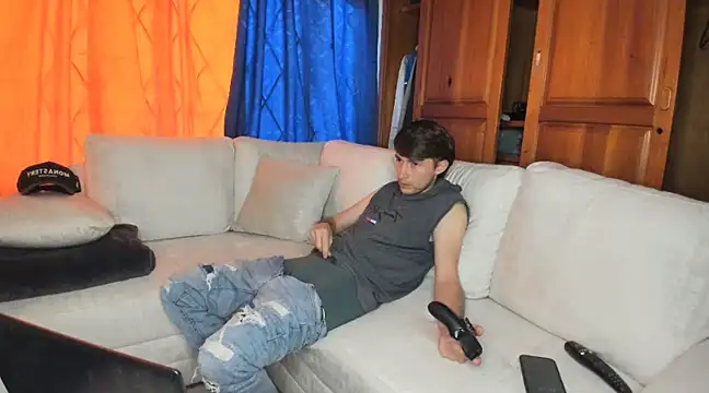 laurent 01 online show from 03.22.25