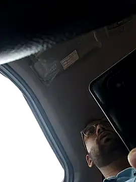 Snapshot of UAjit chatting on 09.14.25 UAjit online show from 09.14.25