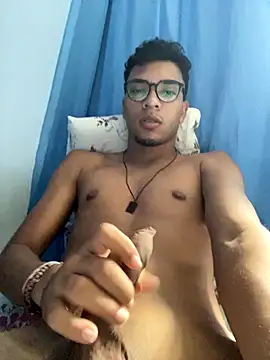 Snapshot of hiaguexxx chatting on 11.13.25 hiaguexxx online show from 11.13.25