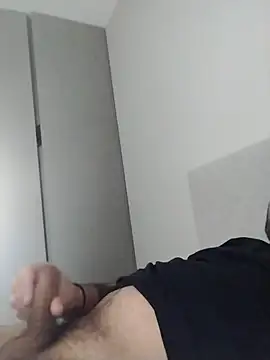 iunutmi online show from 11.02.25