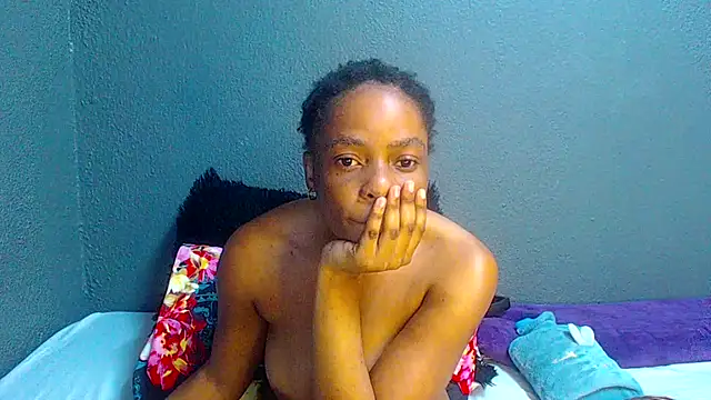 SMALLBOOBSXX online show from 05.22.26