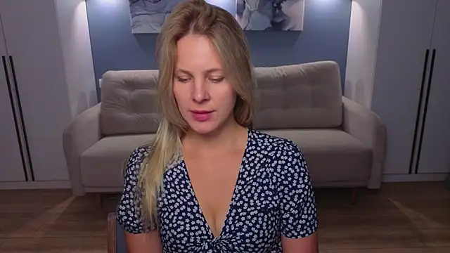 MelanieBennett online show from 07.21.26