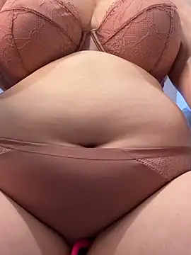 Raven Magical Milf online show from 08.02.26
