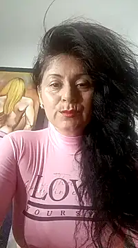 Snapshot of lunadicty chatting on 12.07.24 lunadicty online show from 12.07.24