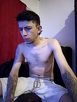 Snapshot of Chris__Jones chatting on 09.30.25 Chris Jones online show from 09.30.25