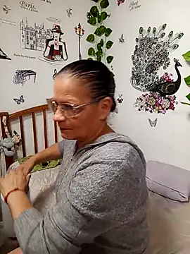 katrina perez online show from 04.09.26