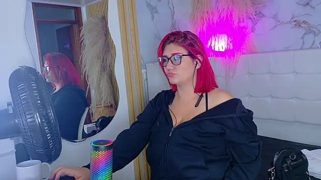 Snapshot of Cerecitaa02_ chatting on 03.30.26 Cerecitaa02 online show from 03.30.26