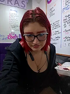 Snapshot of Cerecitaa02_ chatting on 04.06.26 Cerecitaa02 online show from 04.06.26