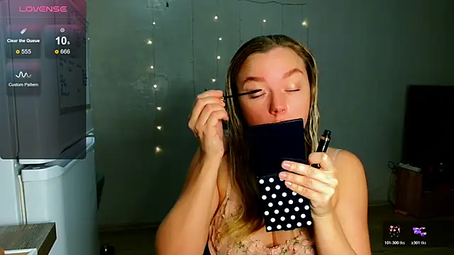 Eva   forever online show from 12.04.25