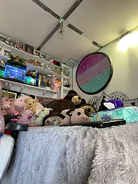 sweet-temptation  online show from 06.05.26