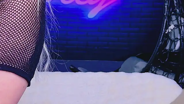 AlessiaCroft online show from 05.21.26