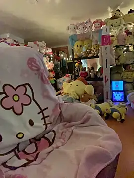 w3tkittty online show from 05.30.26